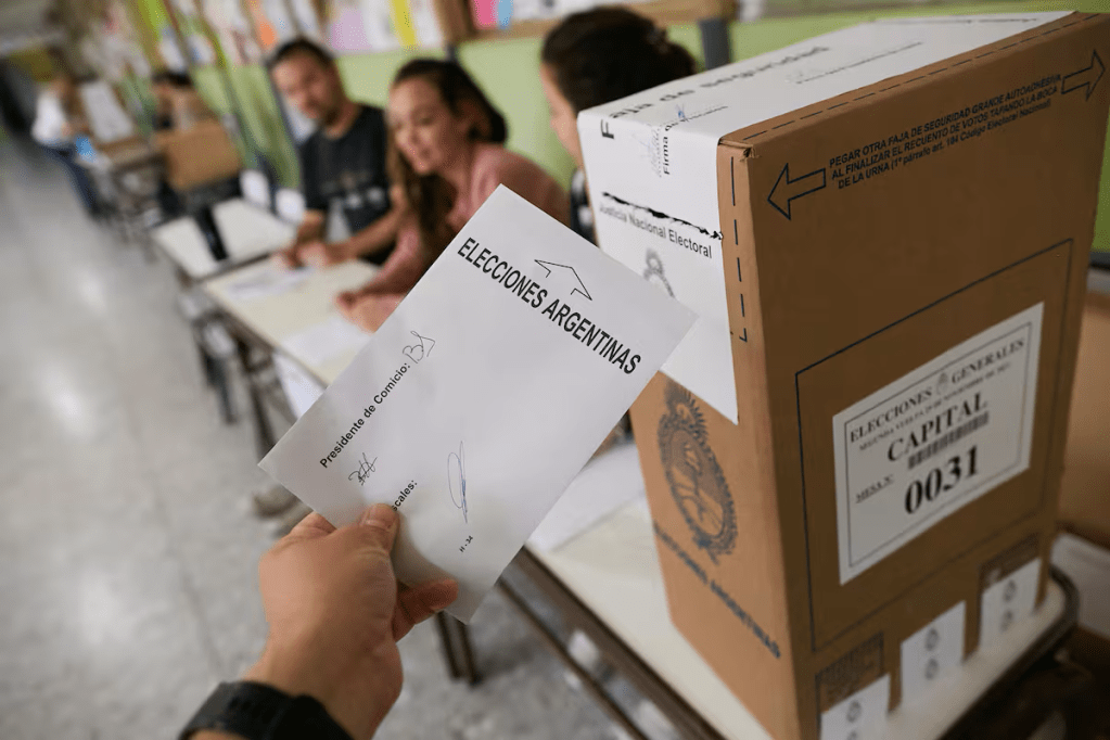 ¿Por qué seguimos yendo a votar si nadie nos&nbsp;convence?
